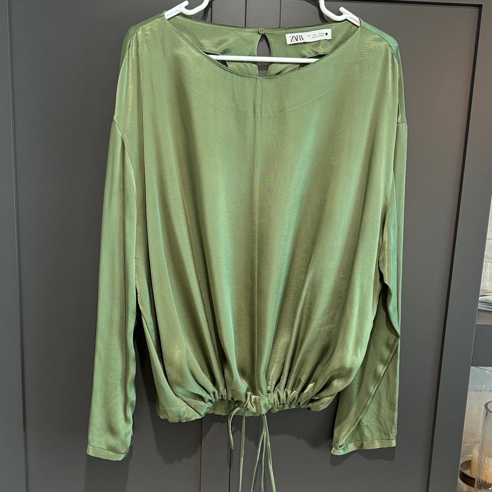 Zara Women's Emerald Satin Blouse